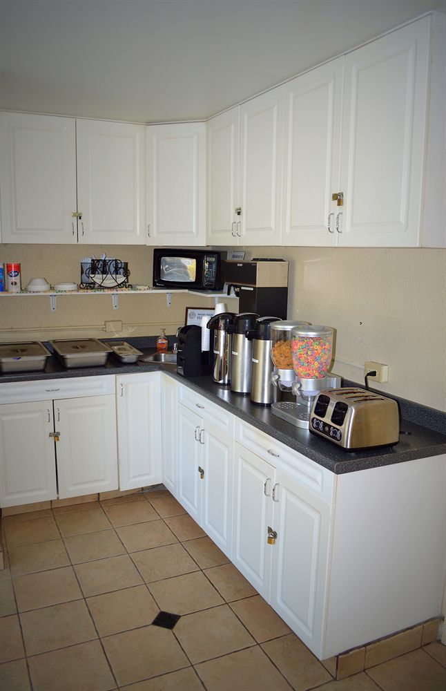 Hotel Parkway Inn Of Birmingham 3*