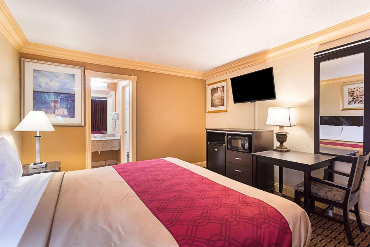 Hotel Parkway Inn Of Birmingham 3*