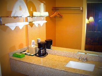 Hotel Parkway Of